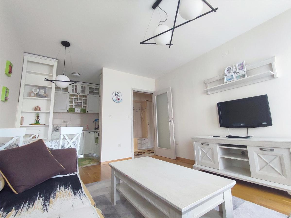 פודגוריצה City Point Apartment מראה חיצוני תמונה